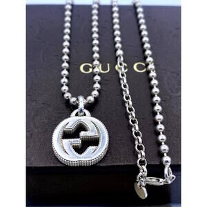 Gucci Interlocking G Logo Pendant Necklace. 19"
